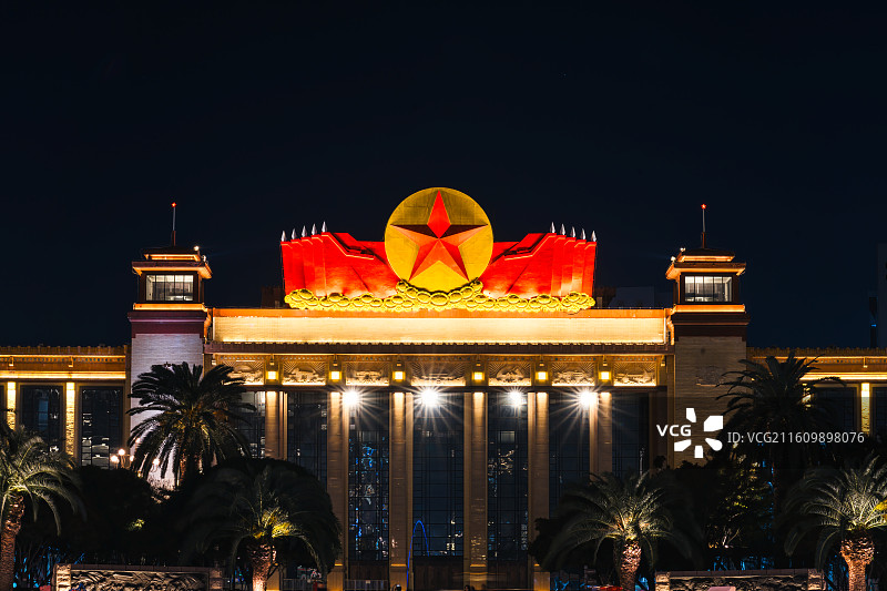 江西省南昌市著名景点江西省美术馆夜景图片素材