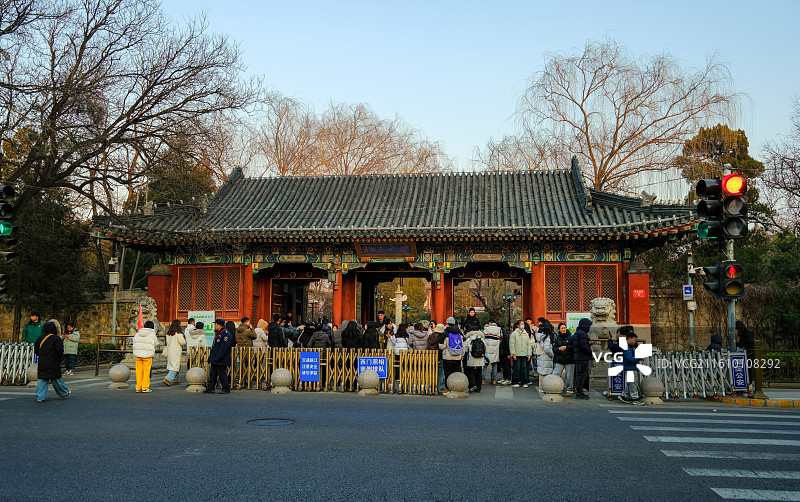 北京大学西校门图片素材
