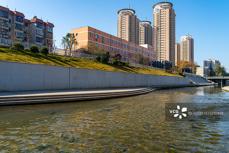河南郑州金水河两岸风光图片素材