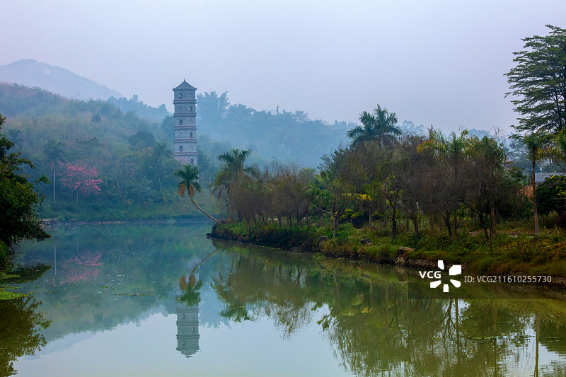 你可能不相信这是南宁市马山县东堤屯的一个小公园，美其名曰东堤水乡！图片素材