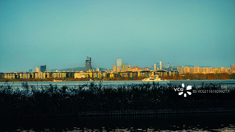 城市天际线 · 云南 昆明图片素材