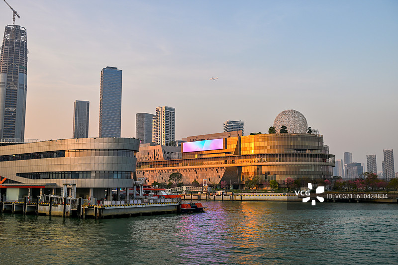 广东省深圳市南山区蛇口太子湾邮轮母港图片素材