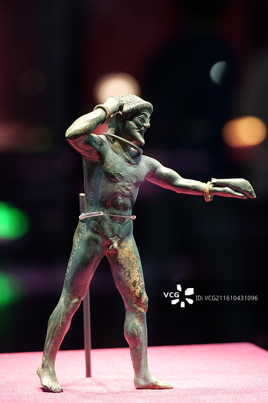 科威特王室珍藏--青铜雕像希腊风格图片素材