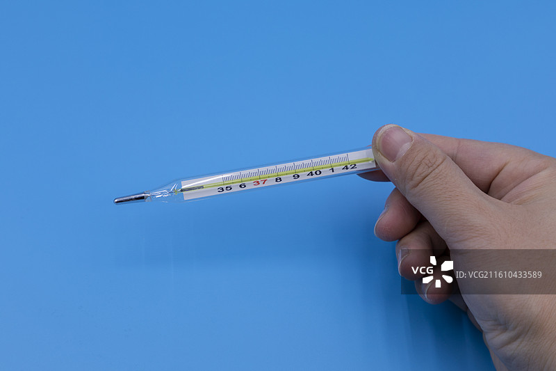 水银温度计，水银体温计，含汞体温计图片素材