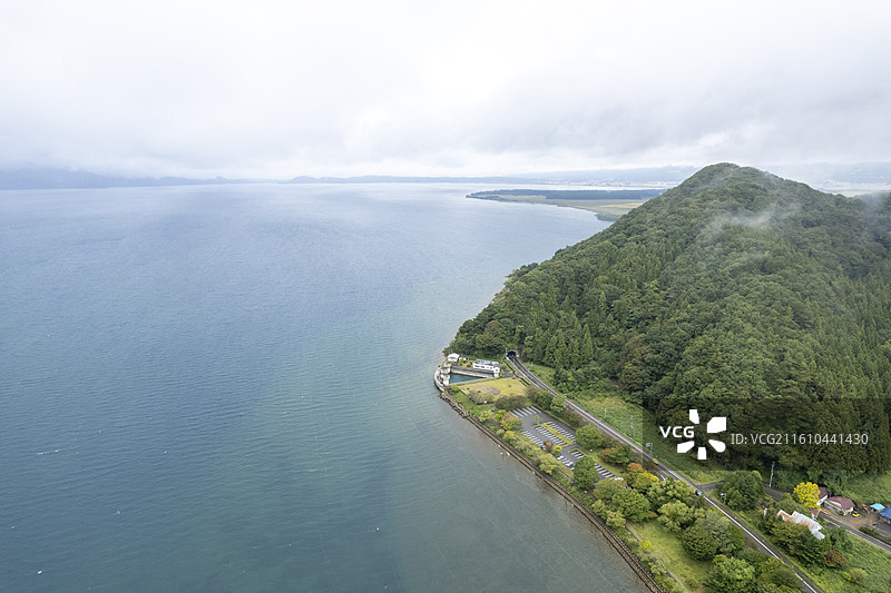 日本福岛县猪苗代湖的航拍风光图片素材