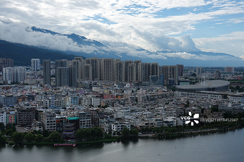 云南大理下关苍山洱海西洱河锁水阁城市风光图片素材