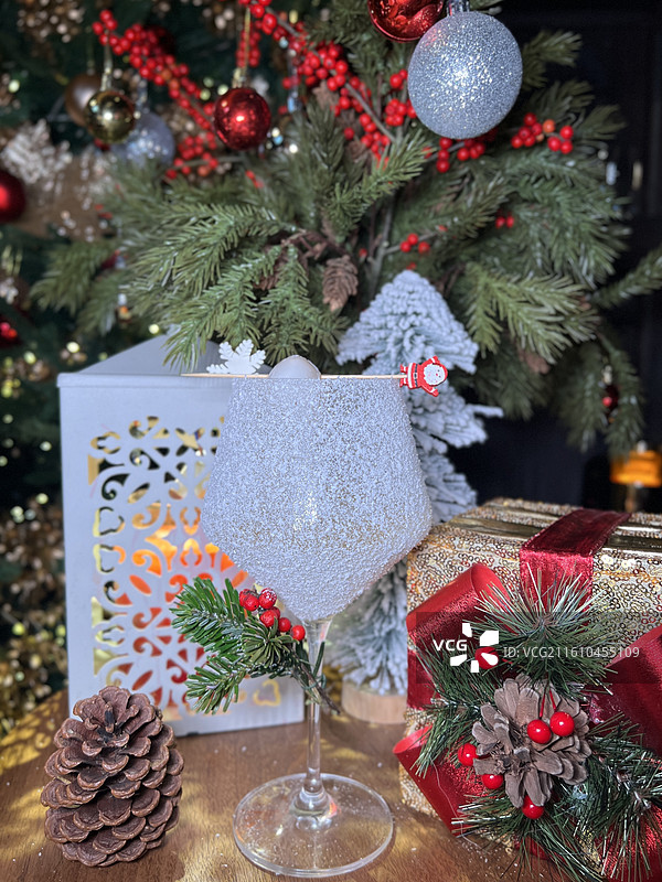 圣诞浪漫节日氛围约会西餐厅图片素材