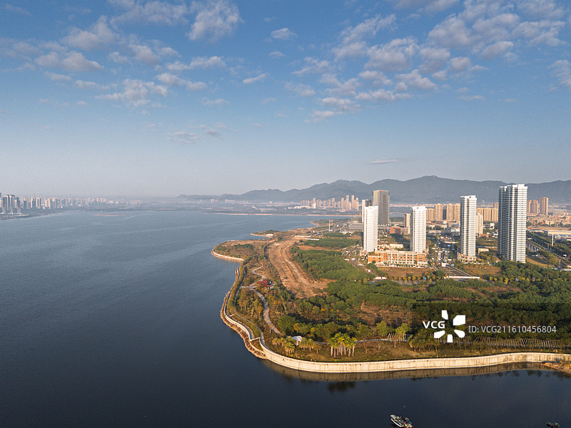 厦门集美区杏滨路滨水景观与滩涂图片素材