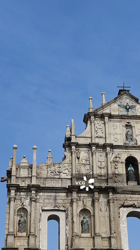 高视角澳门大三巴牌坊整体与局部特写图片素材