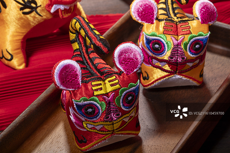 山西非遗民俗文化黎侯虎布艺玩偶图片素材