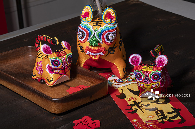 山西非遗民俗文化黎侯虎布艺玩偶图片素材