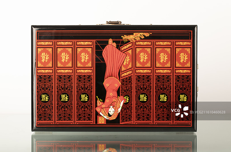 山西平遥特产手工艺推光漆器首饰盒图片素材