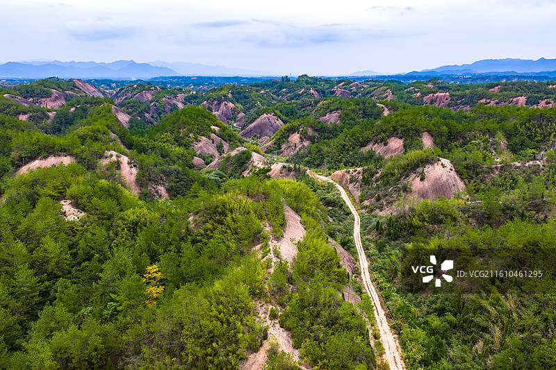 航拍湖南岳阳平江县石牛寨丹霞地貌图片素材