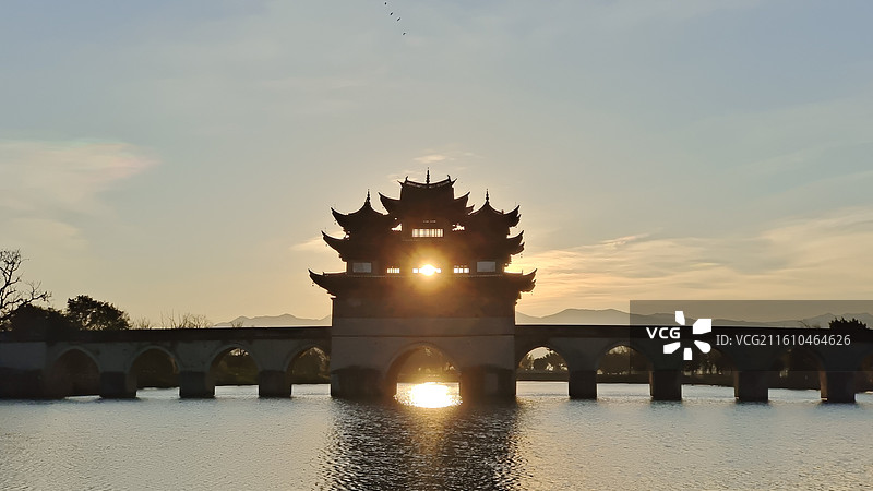 建水双龙桥日出图片素材