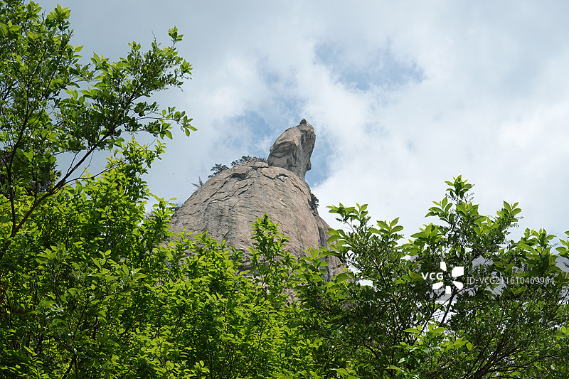 湖北省黄冈市麻城市麻城龟峰山：拜寿台拍龟首龟头龟峰旭日天下第一龟图片素材