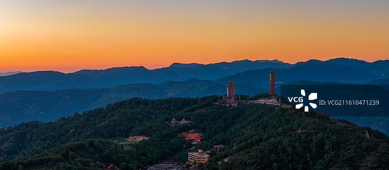 泉州洛江区罗溪镇西龙禅寺双塔图片素材