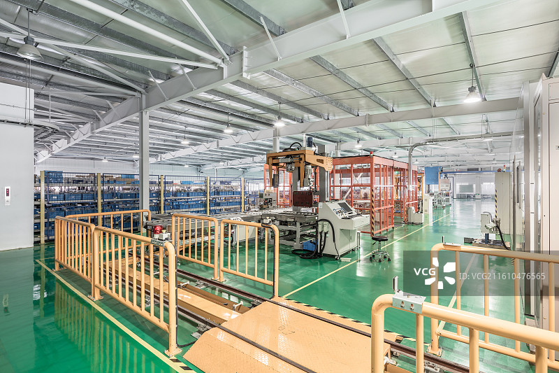 工厂生产通道与设备隔离区域图片素材