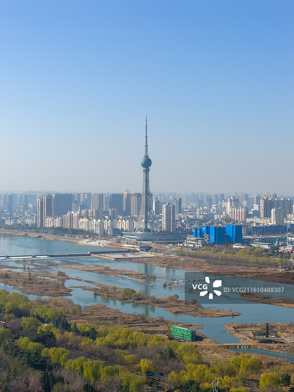 航拍河南省洛阳市洛浦公园冬日户外风光图片素材