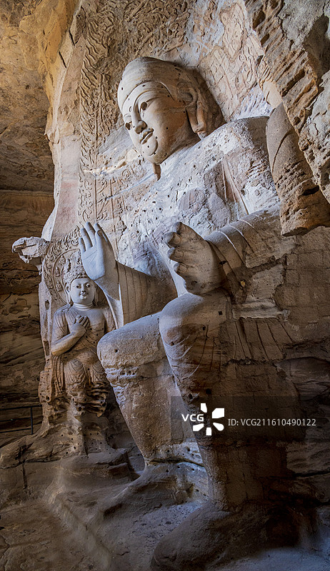 山西省大同市云岗石窟风光——第3窟灵岩寺洞“弥勒洞”佛像图片素材