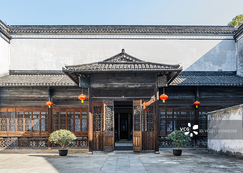 湖州南浔古镇，刘氏梯号精美的古建筑门头图片素材