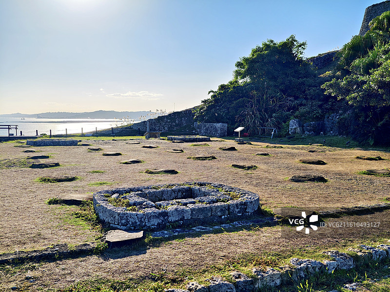 日本冲绳县宇流麻市，世界文化遗产胜连城迹图片素材