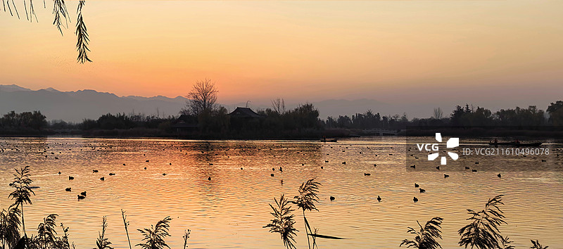 夕照渼陂湖图片素材
