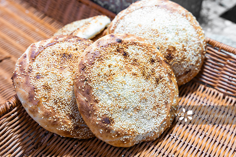 河南登封芝麻烧饼 特写 美食 面食 芝麻 锅盔 炊饼图片素材