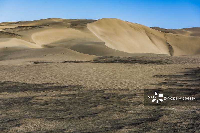 精河县托托镇沙漠51图片素材