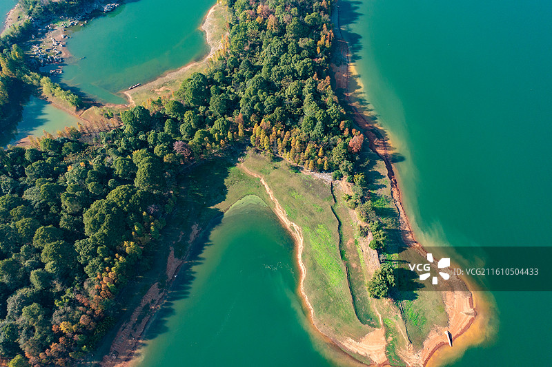 航拍湖南湘潭市湘乡市水府庙水库图片素材
