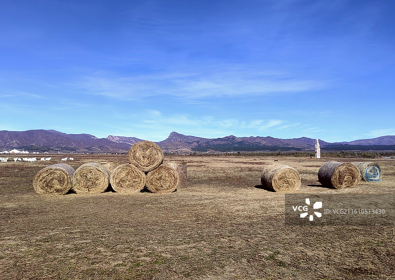 草原上的瑞士卷——拍摄于呼和浩特赛罕区敕勒川草原图片素材