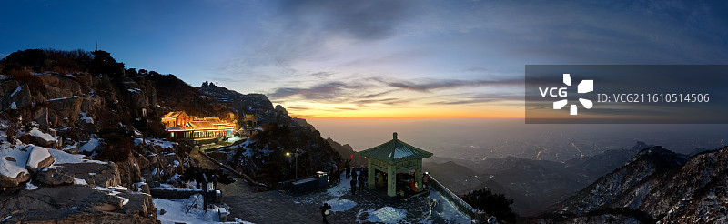 泰山今冬第一场雪图片素材