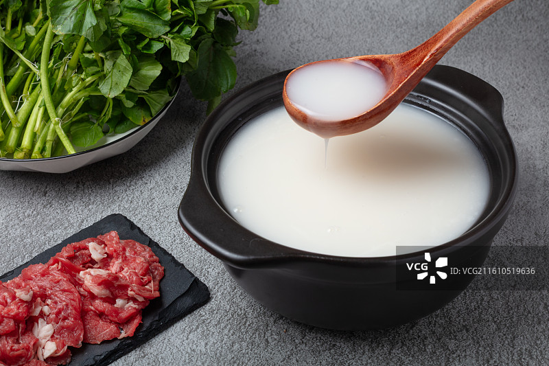 毋米粥火锅汤底图片素材