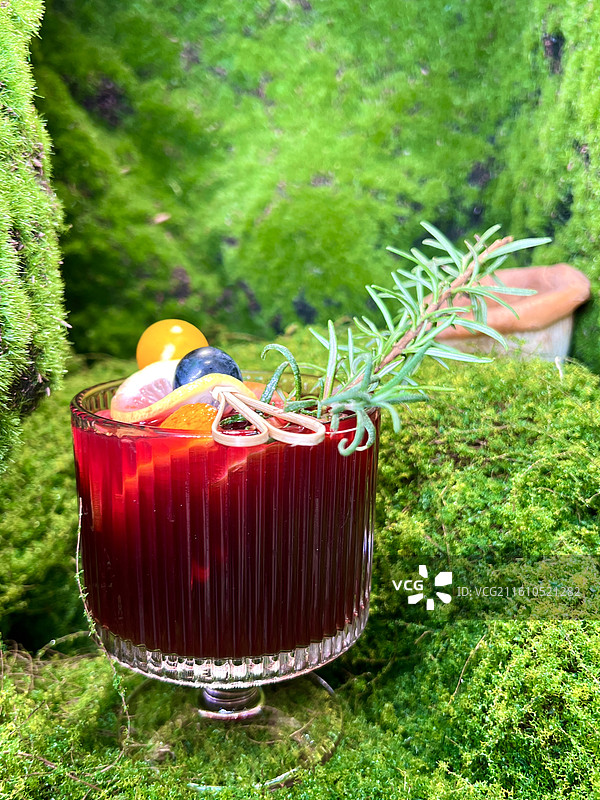 特色麻辣酸汤火锅图片素材