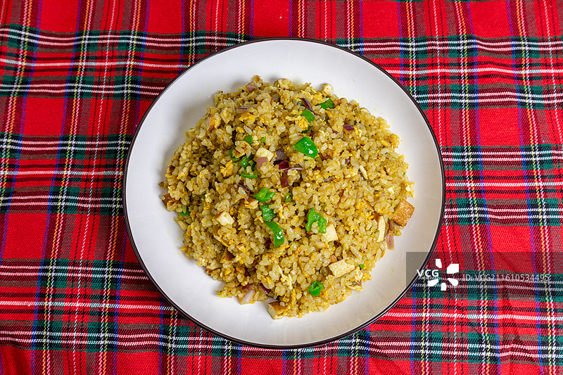 咖喱蛋炒饭图片素材