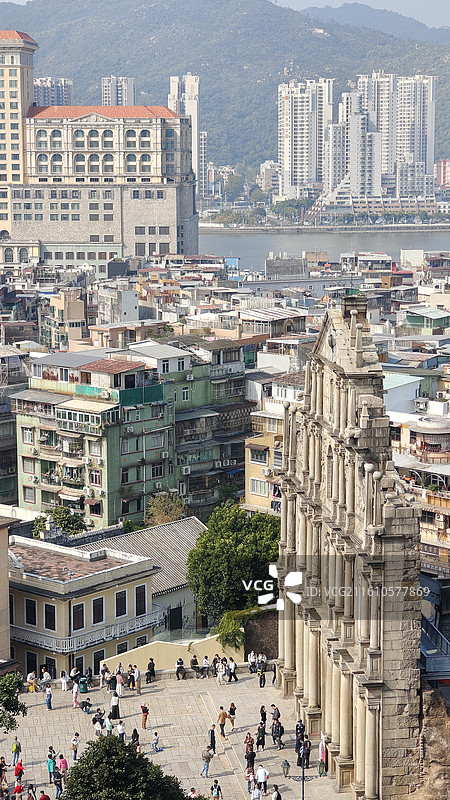 高视角澳门大三巴牌坊整体与局部特写图片素材