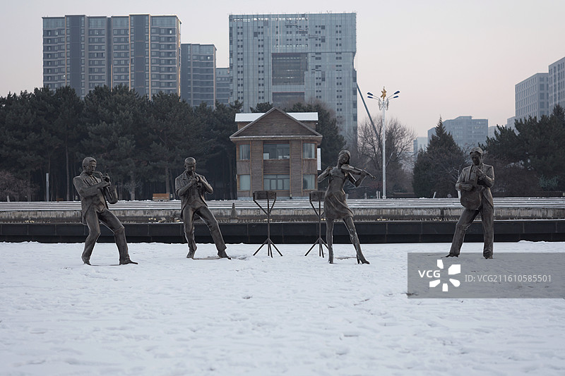 内蒙古呼和浩特如意广场景观雕塑图片素材