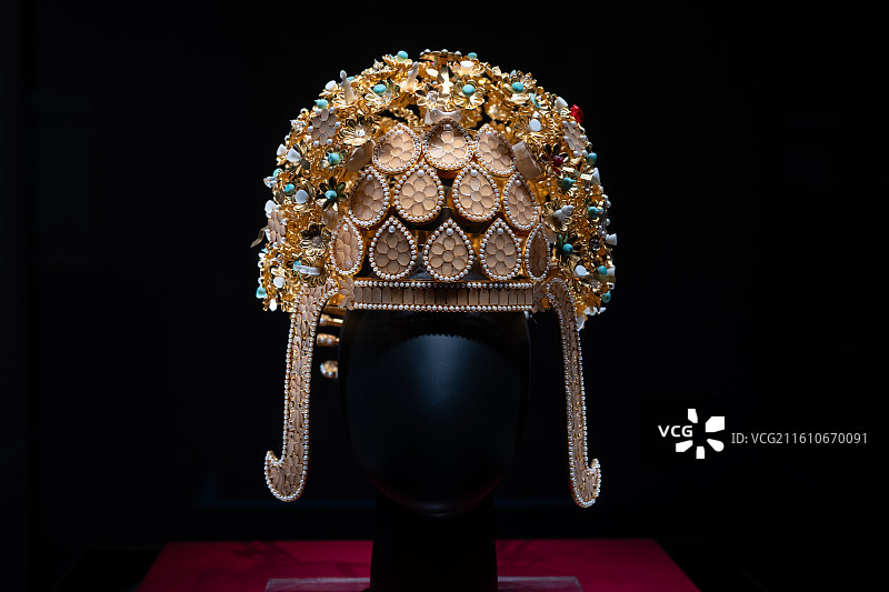 隋炀帝皇后萧后凤冠——扬州中国大运河博物馆藏图片素材