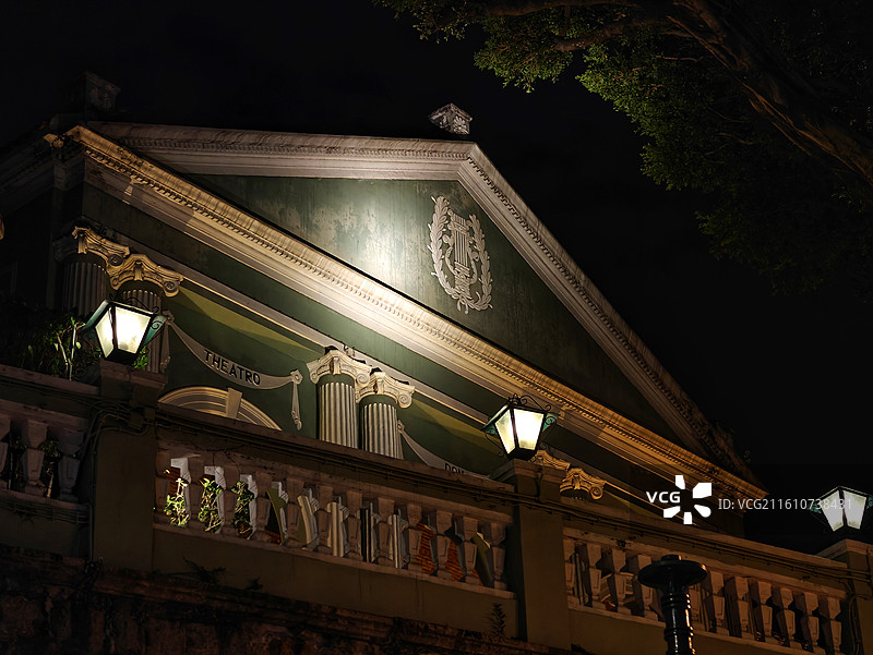 澳门citywalk扫街之岗顶前地+岗顶剧院夜景图片素材