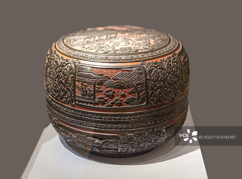 雕漆婴戏纹宝盒 清 南京博物院图片素材