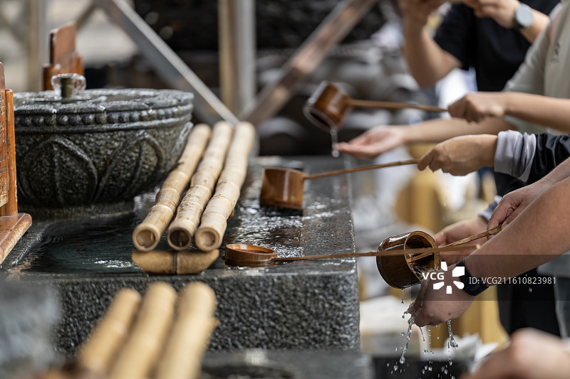 寺庙洗手仪式（净手仪式）图片素材
