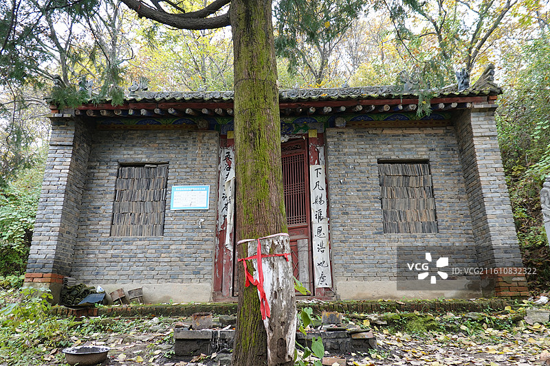 陕西省西安市周至县楼观台镇团标村秦岭终南山团标峪桃花山：十二天门之十一天门图片素材