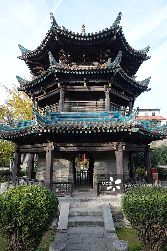 陕西省西安市西安回民街化觉巷西安清真大寺：省心楼图片素材