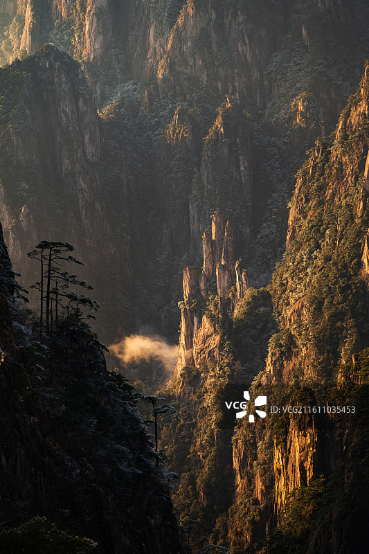 安徽黄山三剑客图片素材