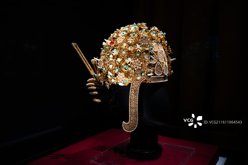 隋炀帝皇后萧后凤冠复原件——扬州中国大运河博物馆藏图片素材