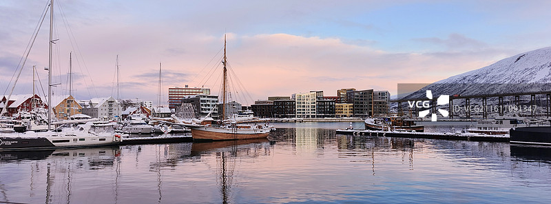 挪威特罗姆瑟Tromso北极圈黄昏图片素材