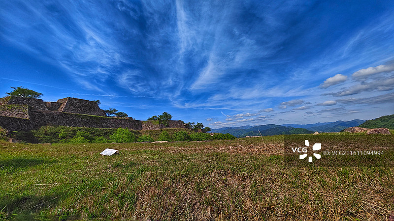 日本兵库县竹田遗迹是建于 1443 年左右的山城，别名虎卧城，因常现云海被称为 “天空之城”图片素材