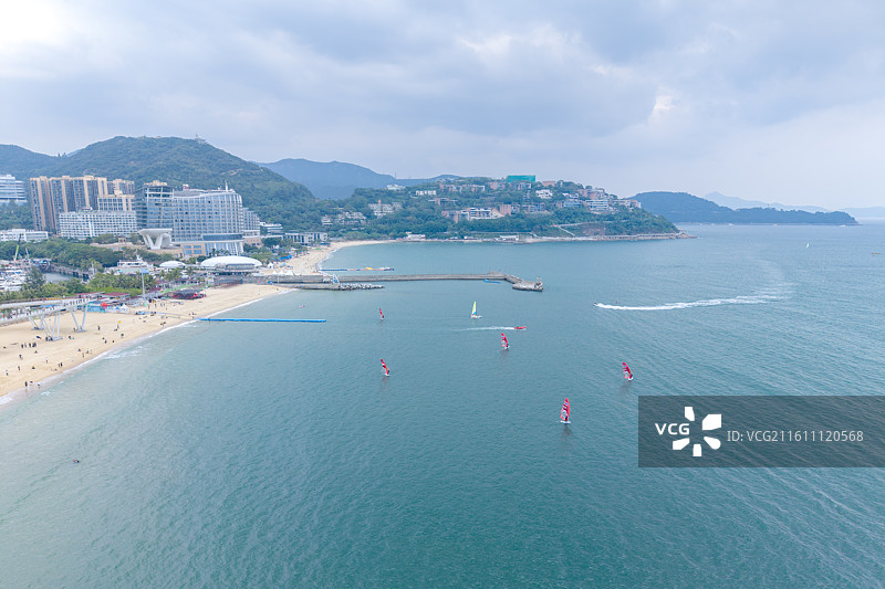 航拍广东省深圳市大梅沙海滨公园风光图片素材