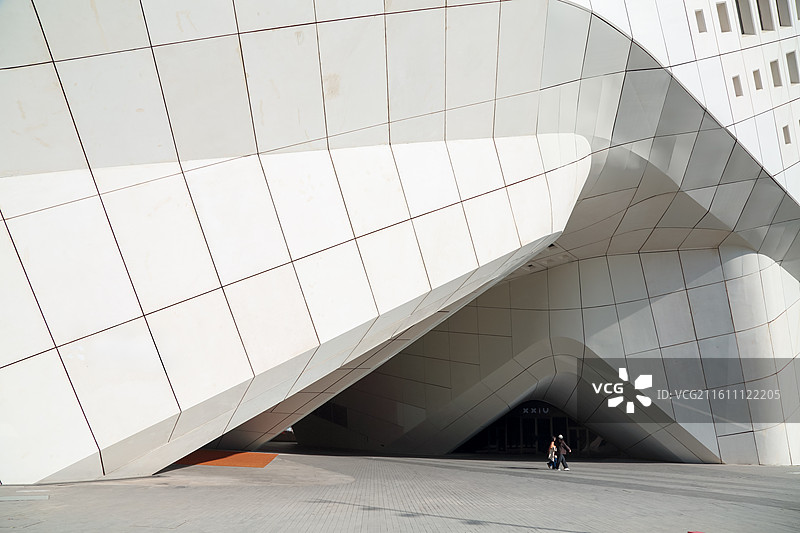 南京保利大剧院外立面特写图片素材