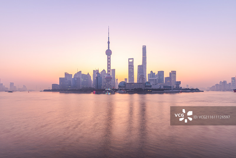 上海浦东陆家嘴日出图片素材
