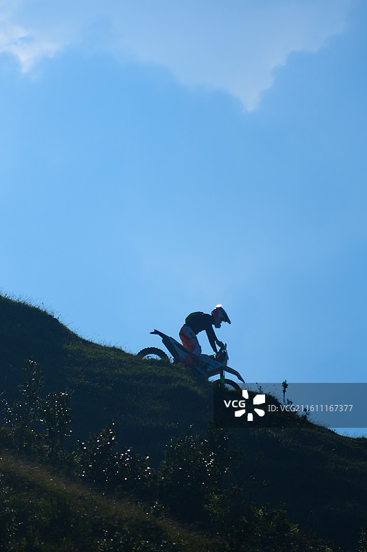 山顶摩托车图片素材